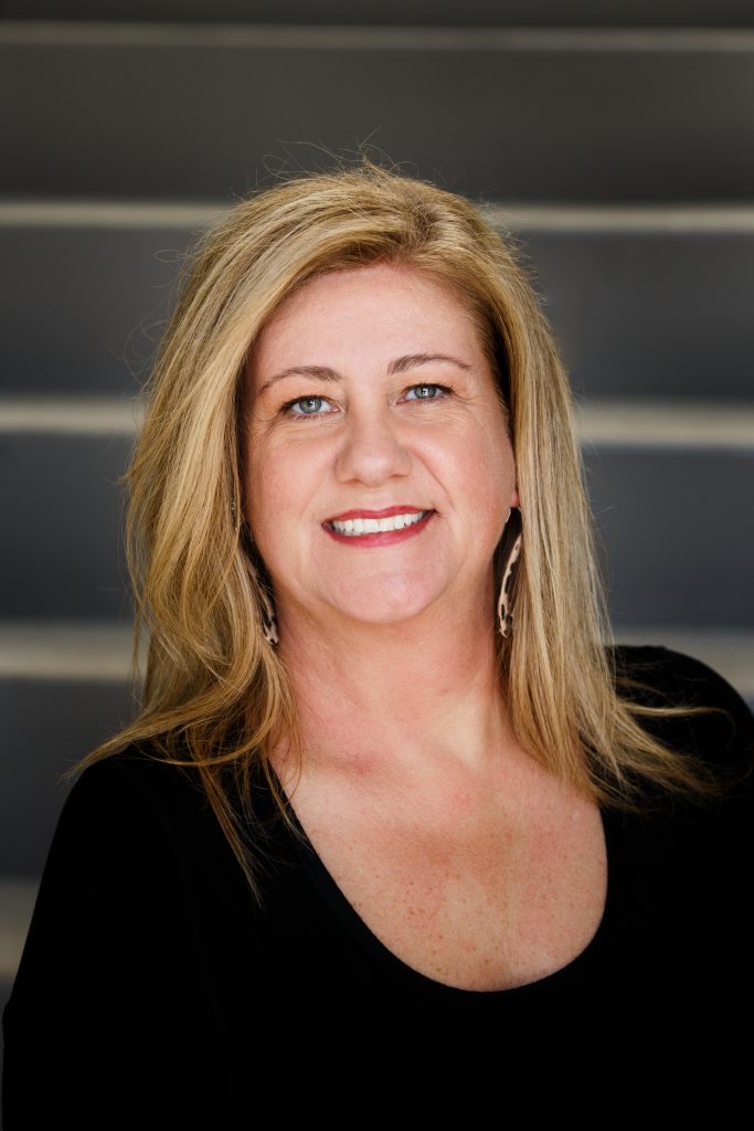 Diane Kinlaw - mortgage Headshot